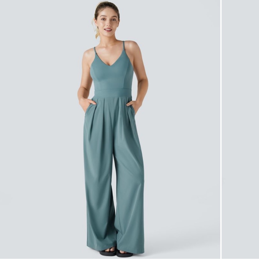 NWT Halara Breezeful Jumpsuit